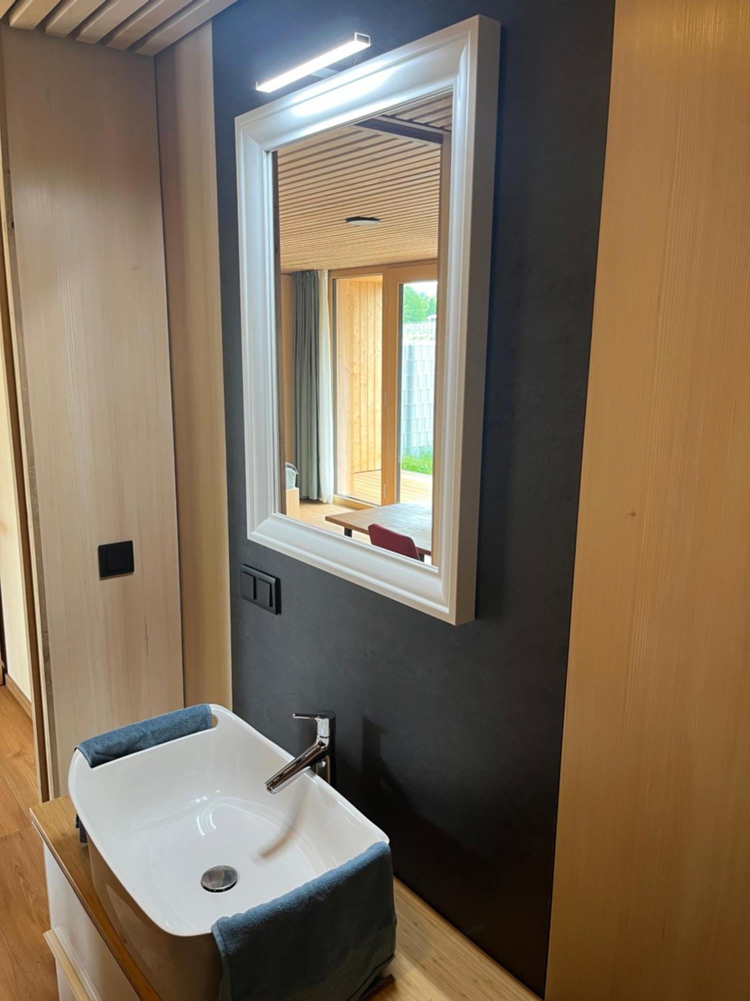 Tiny House Brunn Am Gebirge Villa Exterior photo